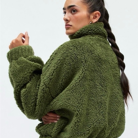 Olive Green Sherpa Jacket - Picture 3 of 4
